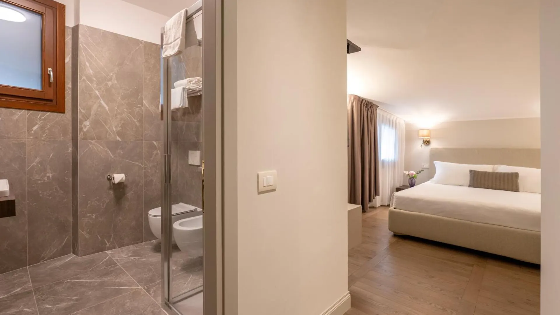 Hotel Carlton Treviso 4*,
