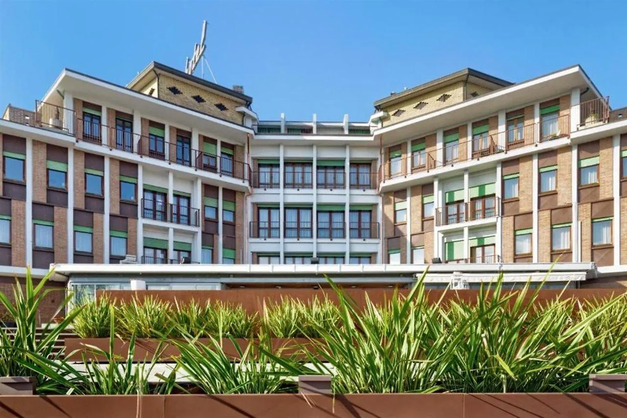 Hotel Carlton Treviso 4*,  Italien
