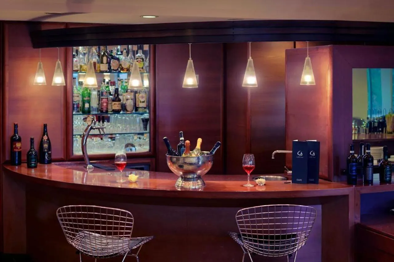Hotel Carlton Treviso 4*,  Italien
