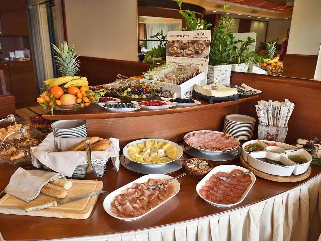 Hotel Carlton Treviso 4*,  Italien